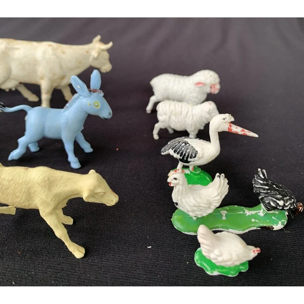 12 Vintage Plastic Farm Animals Cows Bulls Sheep Donkeys Hong Kong  Unmarked